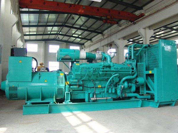 鄂托克影响800KW发电机组油耗的因素有哪些？